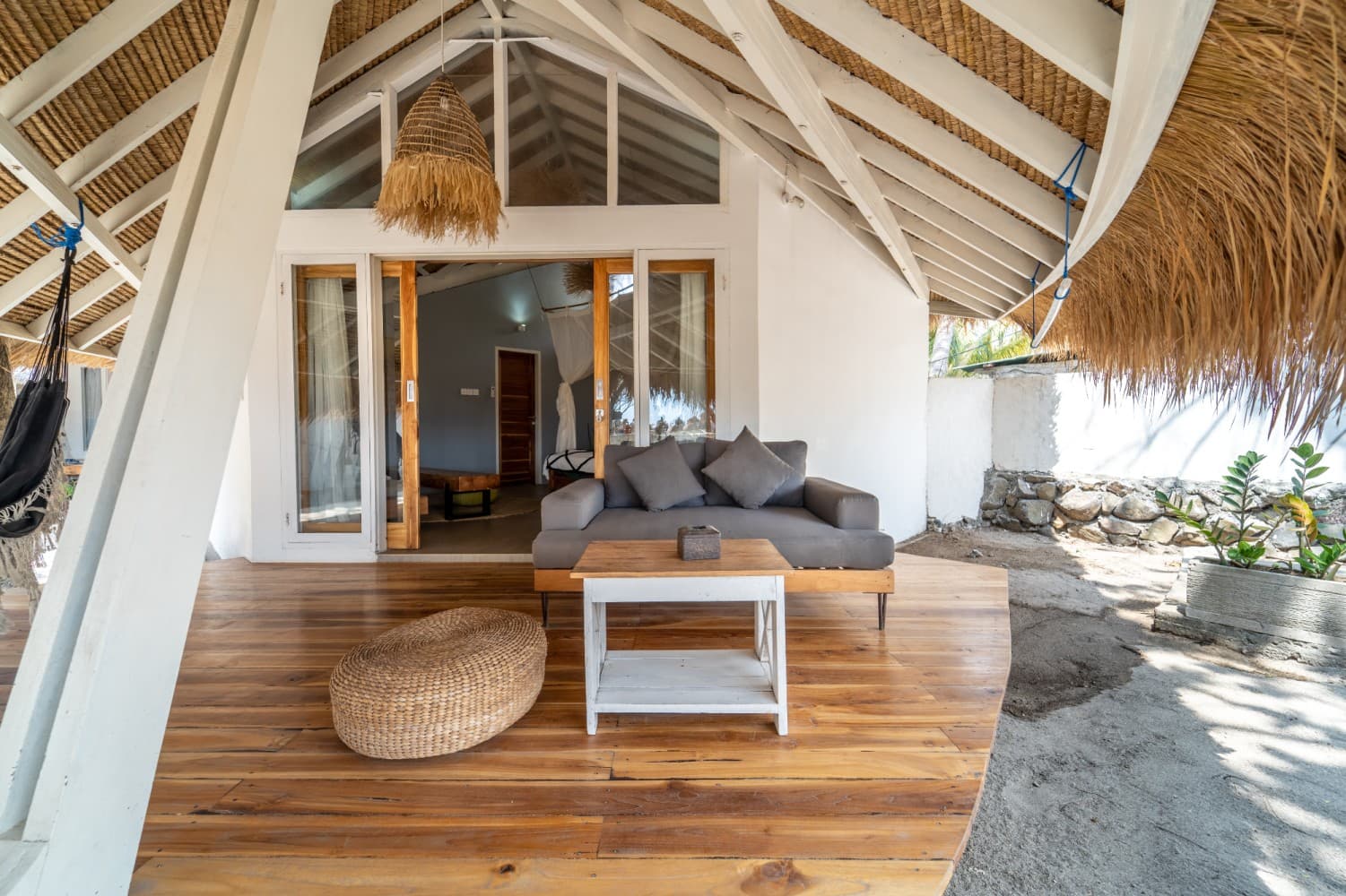 Luxury Bungalow photo 2