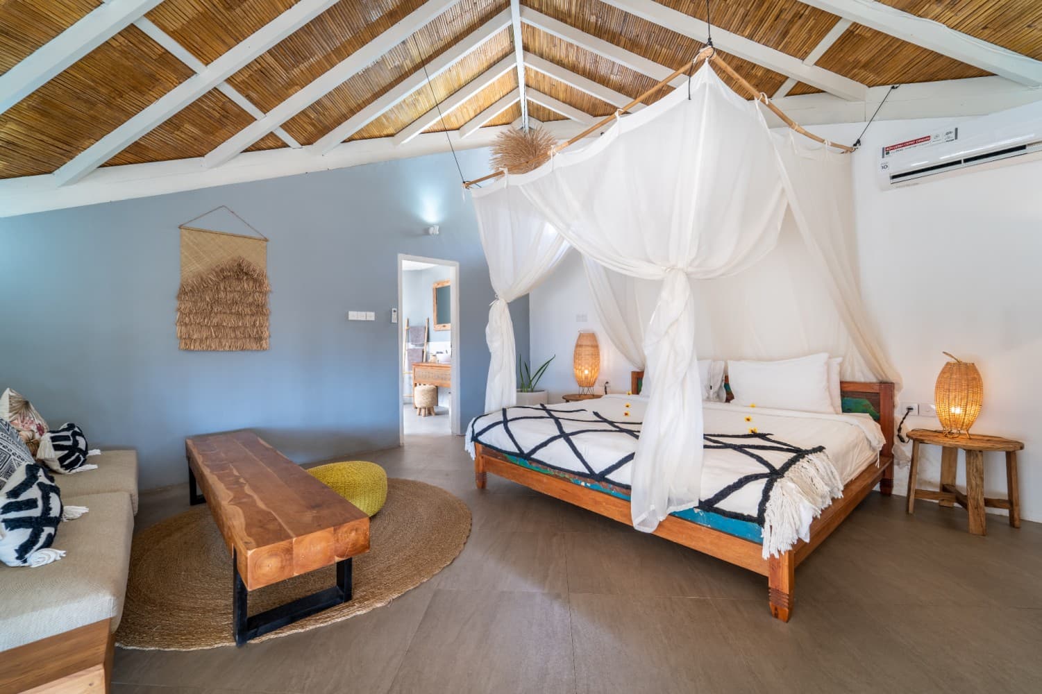 Luxury Bungalow photo 3